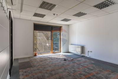 Spatiu de birouri 150 mp de inchiriat in zona Andrei Muresanu Parcari - 1