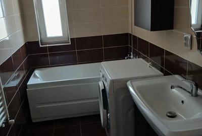 Apartament cu 3 camere decomandat în Calea Urseni - 2