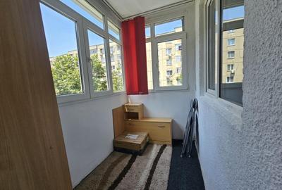 Apartament cu 3 camere decomandat, mobilat în Trafic Greu - 9