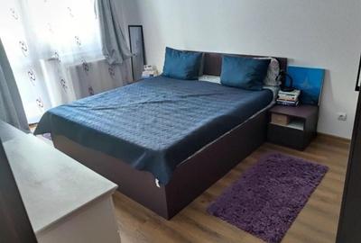 Casă cu 4 camere cu Teren 100 Mp în Central - 1