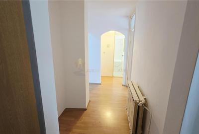 APARTAMENT 4 CAMERE 74 MP ZONA ION MESTER - 23