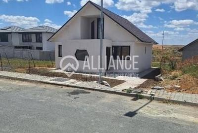 Valu lui Traian ( cod 02) - casa 4 camere zona F - 6