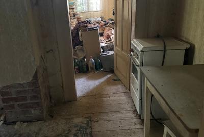 Casă individuală cu 5 camere cu Teren 1600 Mp în Poseștii-Pământeni - 2