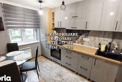 Apartament cu 3 camere în Central - 1