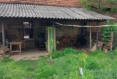 Casă cu 5 camere cu Teren 500 Mp în Petnic - 2