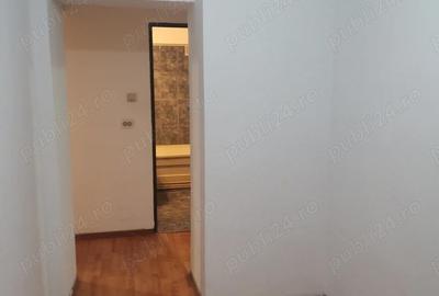 Garsonieră decomandată în Central - 4