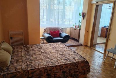 Apartament cu 2 camere semidecomandat în Decebal - 2