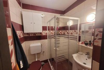 Casă cu 4 camere cu Teren 262 Mp în Berceni