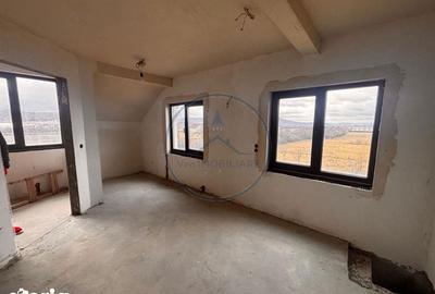 Casă cu 5 camere cu Teren 7000 Mp în Josenii Bârgăului - 3