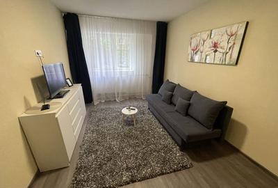 Garsonieră decomandată în Central - 7