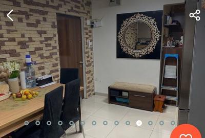 Apartament cu 3 camere decomandat, mobilat în Micro 16 - 2