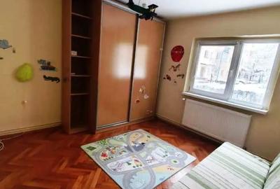 Inchiriem Apartament 3 Camere Mobilat Decomandat Grivitei - 8