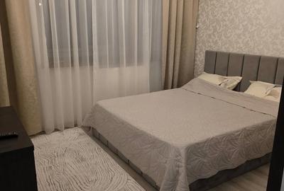 Apartament cu 3 camere semidecomandat, mobilat în 1 Mai - 1
