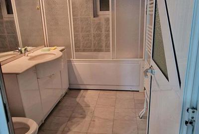 Casă cu 5 camere cu Teren 387 Mp în Coiciu - 1