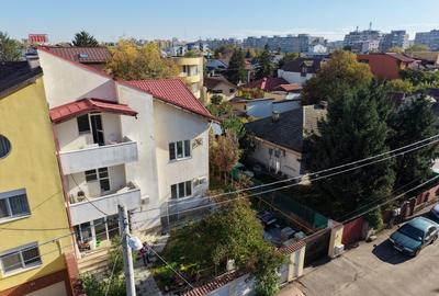 Lamaseni nr. 11, sector 6, 350 mp utili, casa spatioasa 10 camere Lamaseni nr. 11, sector 6, 350 mp utili, casa spatioasa 10 camere - 3