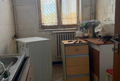 Apartament cu 3 camere semidecomandat în Drumul Taberei - 8