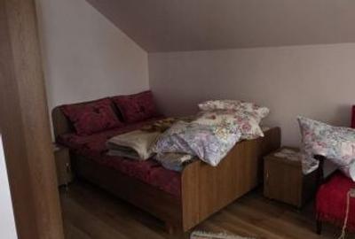Casă cu 4 camere cu Teren 1083 Mp în Central - 17
