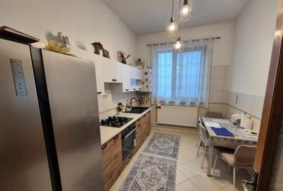 Casa 4 cam 200mp, caramida teren 509 mp mobilata zona Centr - 10