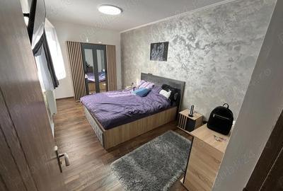 Casă cu 5 camere cu Teren 230 Mp în Central - 4