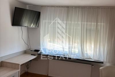 Apartament cu 2 camere semidecomandat, mobilat în Complex Studențesc - 3