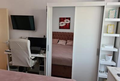 Proprietar vând apartament 2 camere decomandate  Micro 3 - 7