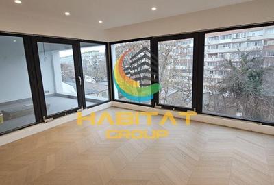 Apartament cu 4 camere în Tineretului