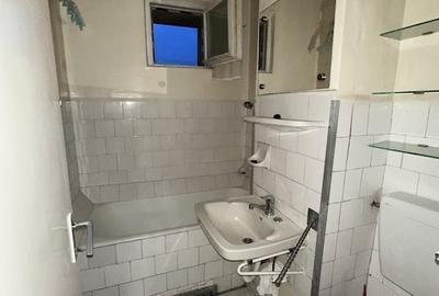 Apartament 3 camere, 56 mp, zona Decebal - 5