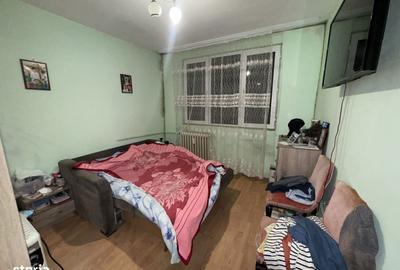 Apartament cu 4 camere decomandat, mobilat în Berceni - 1