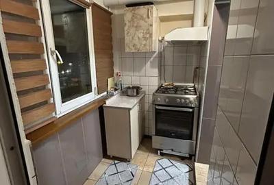 Apartament cu 2 camere decomandat în Mihai Bravu