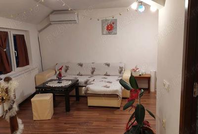 Casă cu 4 camere în Central - 3