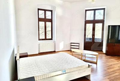 Apartament cu 4 camere decomandat în Central - 10