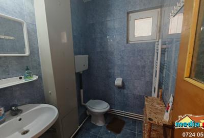 De vânzare – Apartament 3 camere, decomandat, Tiglina I – Str. Brăilei - 10