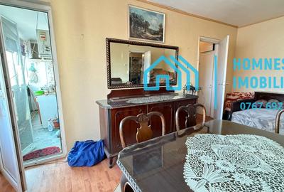 Apartament cu 2 camere semidecomandat în Bucur Obor