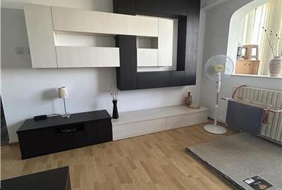 Apartament 3 Camere, Decomandat, Boxa+Loc de Parcare, Casa de Cultura - 2