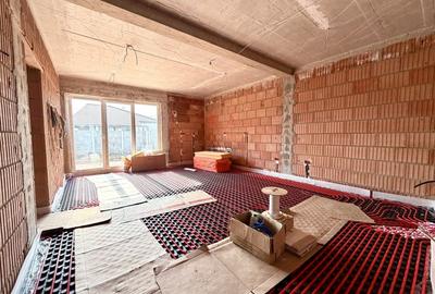 Duplex cu 4 camere cu Canalizare în Sânandrei - 2