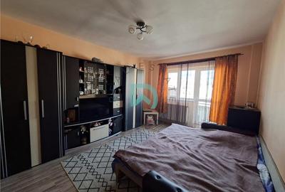 Apartament cu 3 camere decomandat în Calea București - 13