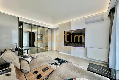 CORTINA NORTH/DISPONIBIL IMEDIAT/SUPERB/SPATII GENEROASE/BUCATARIE INCHISA