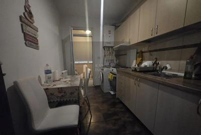 Garsonieră decomandată, mobilată în Metalurgiei - 7