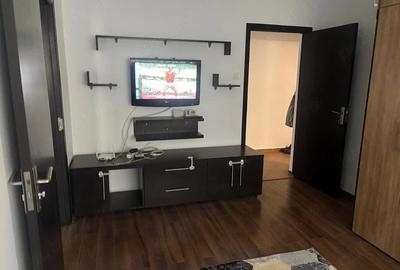 Apartament cu 3 camere decomandat în Griviței - 1