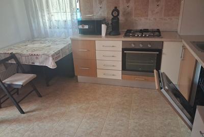 Apartament cu 2 camere decomandat în Lazaret - 2