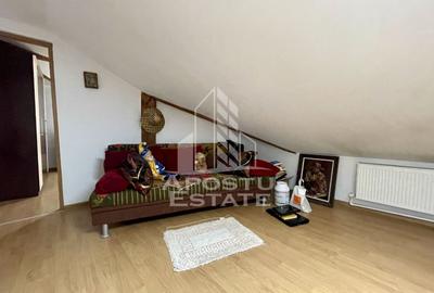 Apartament cu 3 camere, pe 2 niveluri, centrala proprie, Dambovita - 2