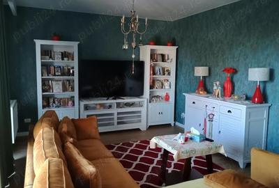 Apartament cu 3 camere decomandat în Central - 4