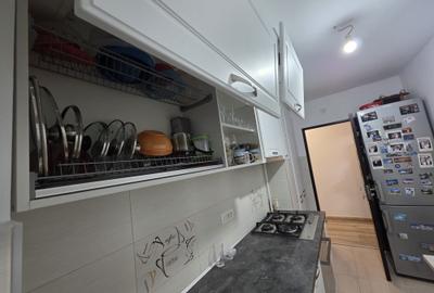 Vand apartament 3 camere decomandat Tractorul cu loc de parcare - 3