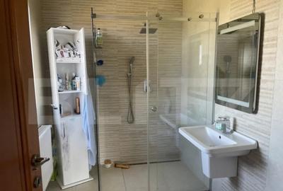 Casă cu 7 camere cu Teren 1300 Mp în Central - 9