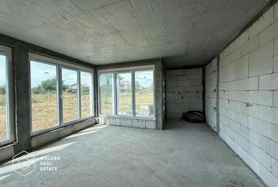 Casă cu 4 camere cu Teren 300 Mp în Zimandu Nou - 3