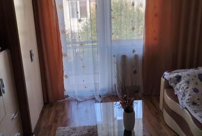 Vând apartament 2 camere - 6