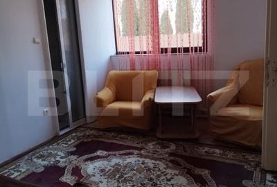 Casa  3 camere SI GRADINA 550mp in vatra satului TARLUNGENI - 11