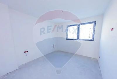 Apartament cu 2 camere decomandat în Central - 2