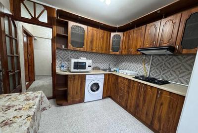 Inchiriez apartament cu 2 camere situat in zona Gruia - 2