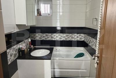 Apartament cu 3 camere semidecomandat în George Enescu - 9